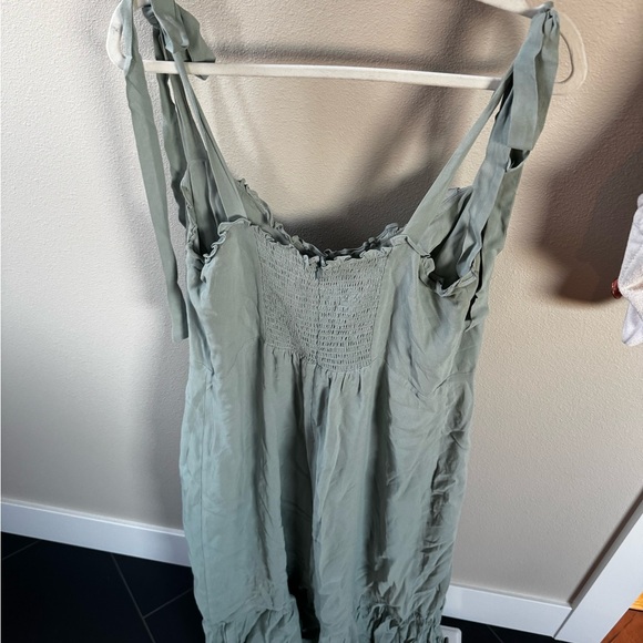 Reformation Sage Green Midi Dress Celadon - Picture 4 of 6